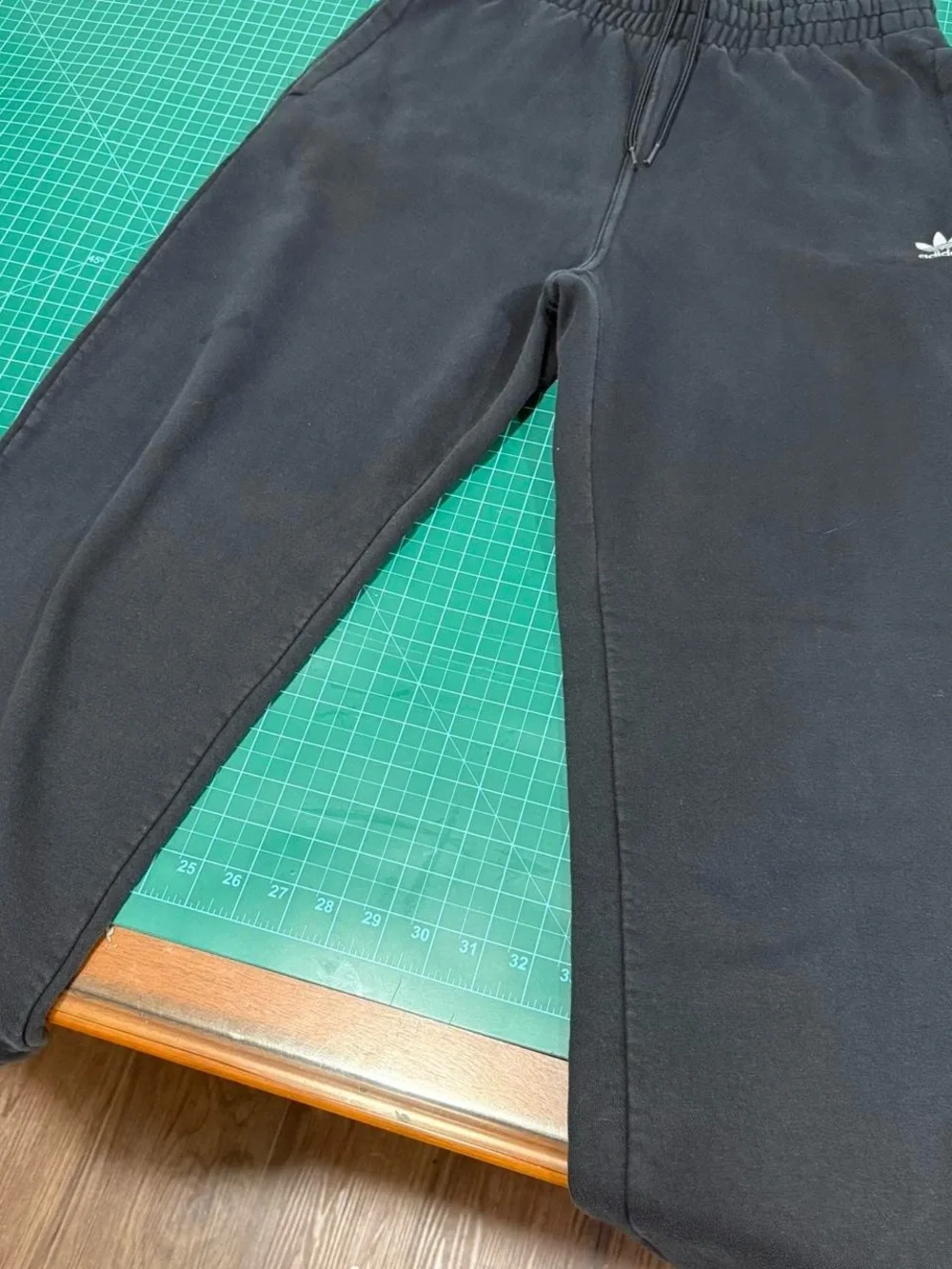 Men's Adidas  Black Sweatpants with Elastic Waist